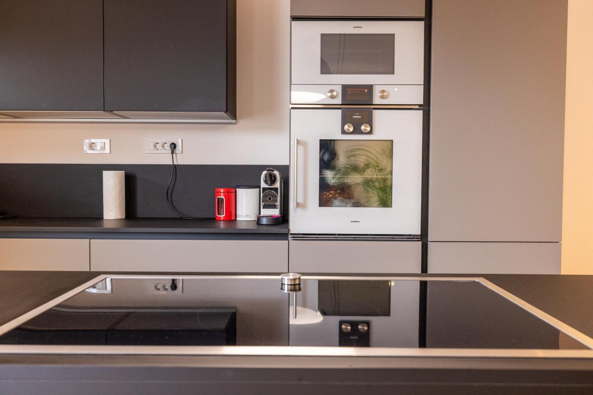 Main Square Luxury Apartment View Central Residence Zagreb Bagian luar foto