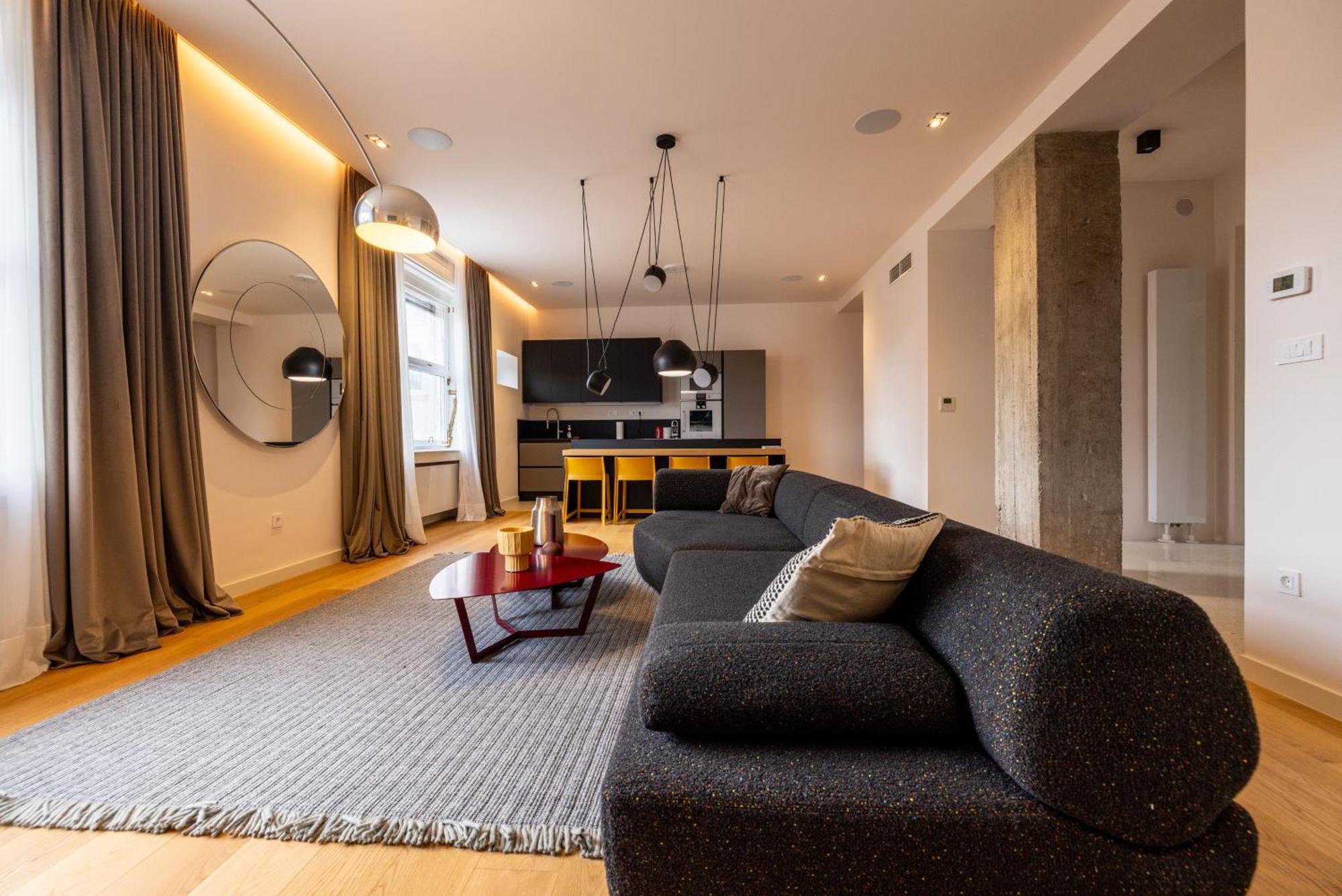 Main Square Luxury Apartment View Central Residence Zagreb Bagian luar foto